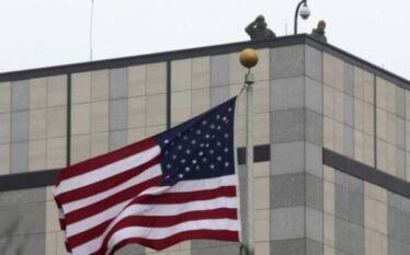 Ambasada amerikane: Normalizimi i marrëdhënieve, rruga e vetme për Kosovën…