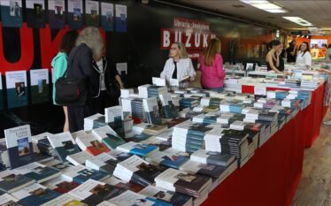 Kosovë, hapet Panairi i Librit “Prishtina 2024”