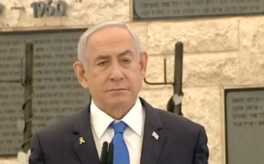 “Turp të qoftë”: Protestuesit ndërpresin fjalimin e Netanyahut në ceremoninë…