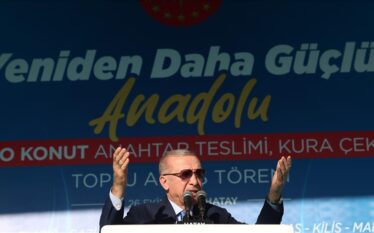 Erdoğan: Me mbështetjen e fuqive perëndimore, Izraeli përpiqet të ndezë…