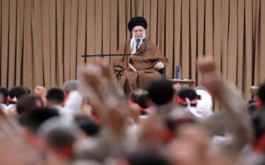 Khamenei bën thirrje për dënim me vdekje për liderët izraelitë