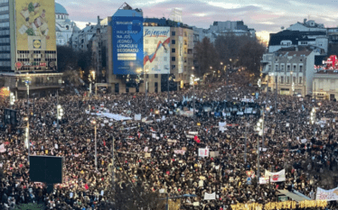 Në protestat e djeshme në Serbi, kishte më shumë njerëz…