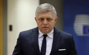 Fico e fton Zelenskyn për bisedime për transitin e gazit