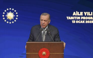 Erdoğan: Çështja e LGBT-së përdoret si “mish për top” kundër…