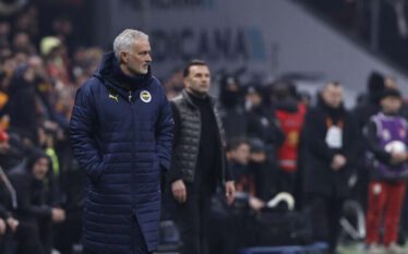 Jose Mourinho rrezikon 10 ndeshje pezullim pas deklaratave pas derbit…