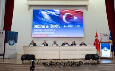 Ankara, mbahet paneli “Kosova dhe Türkiye: Pavarësia, trashëgimia kulturore dhe…