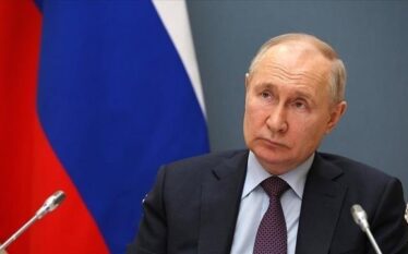 Putin i përgjigjet Trumpit: Jeta e ushtarëve ukrainas në Kursk…