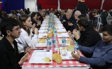 Edhe sivjet është hapur në Prishtinë tenda e iftareve nga…